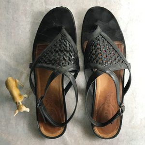 Derek Lam_black leather flat sandals